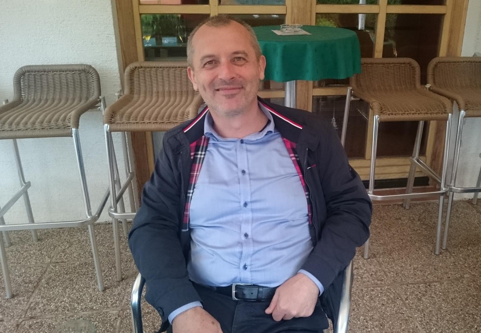 Peščena liga zelo izenačena
